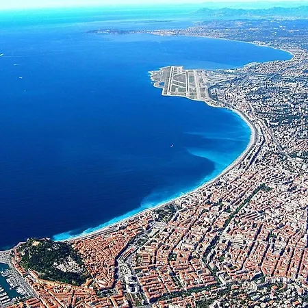 Apartment Neuf 25 M2, Terrasse 35 M2 Proche Port Nice, Centre Nice